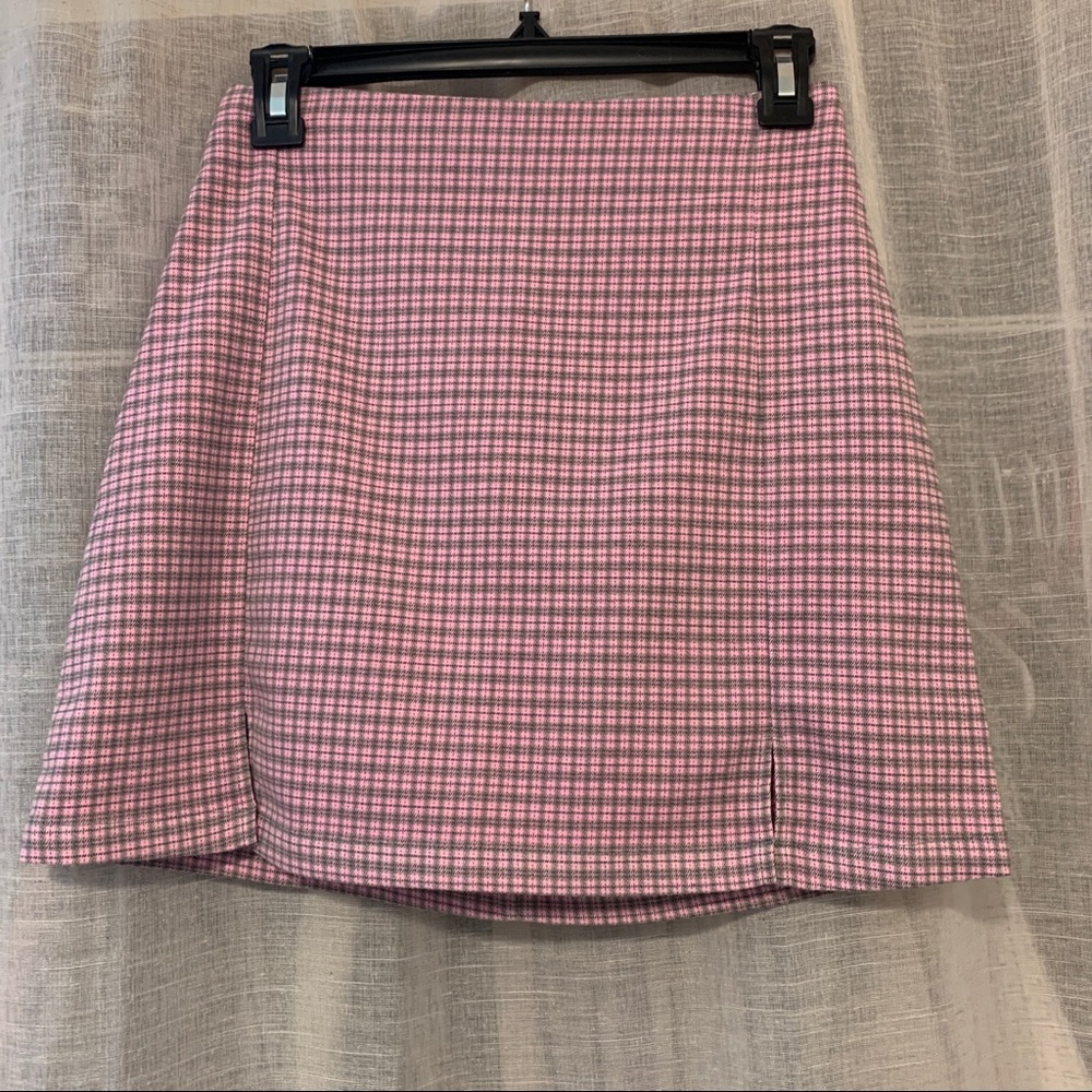 Brandy Melville Cara Skirt